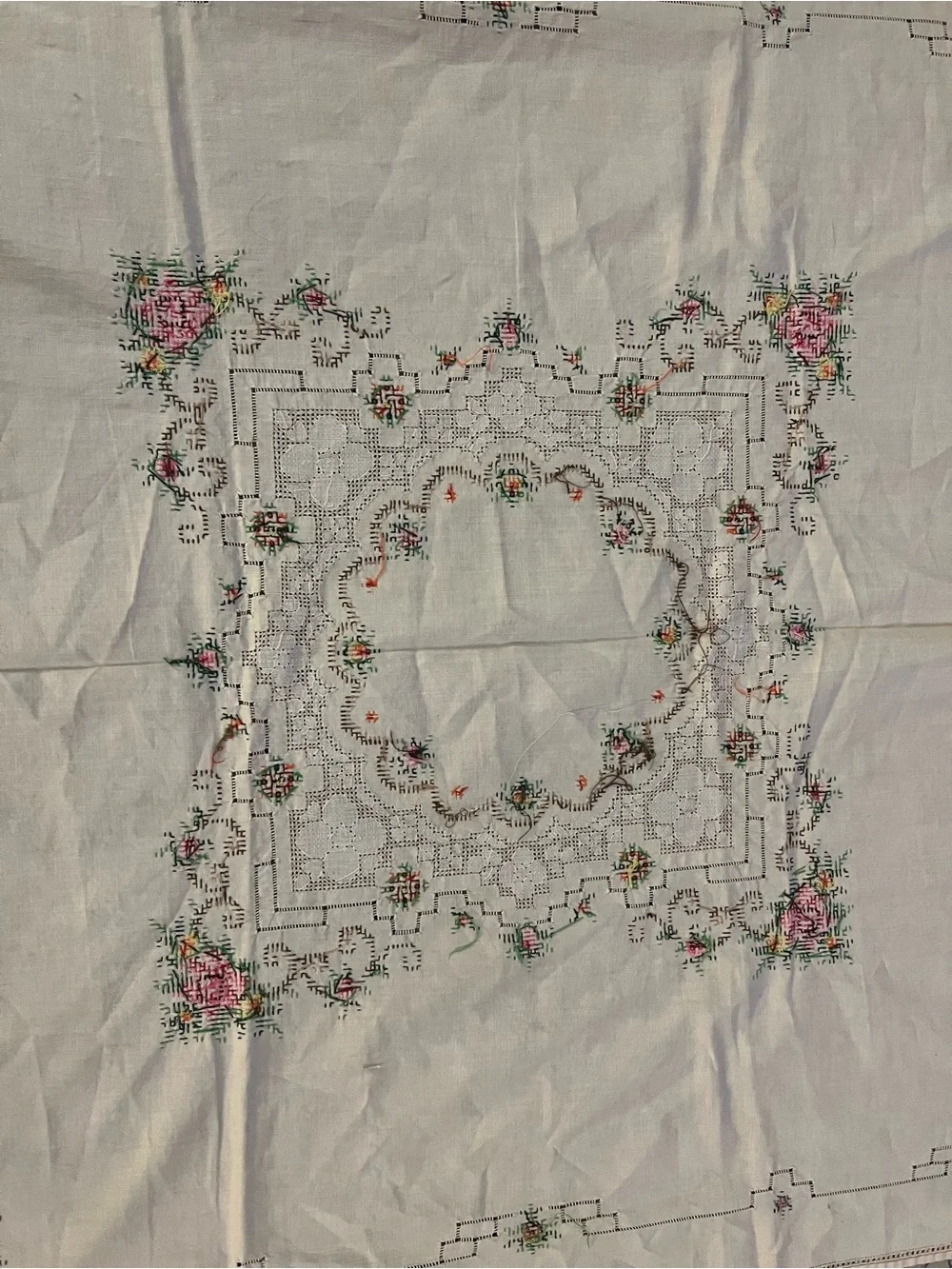 vintage cream Swedish folk embroidery 30x30 tablecloth dating from 1950-1960s